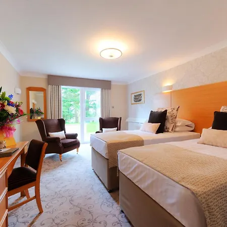 Manor & Garden 4*
