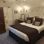 Manor & Garden Отель