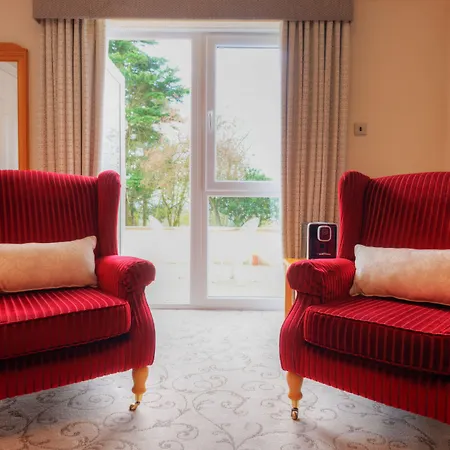 Ξενοδοχείο Manor & Garden 4*