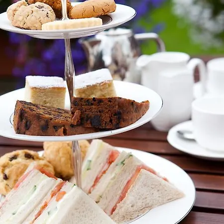 Hotel Manor Hotel&garden 4*