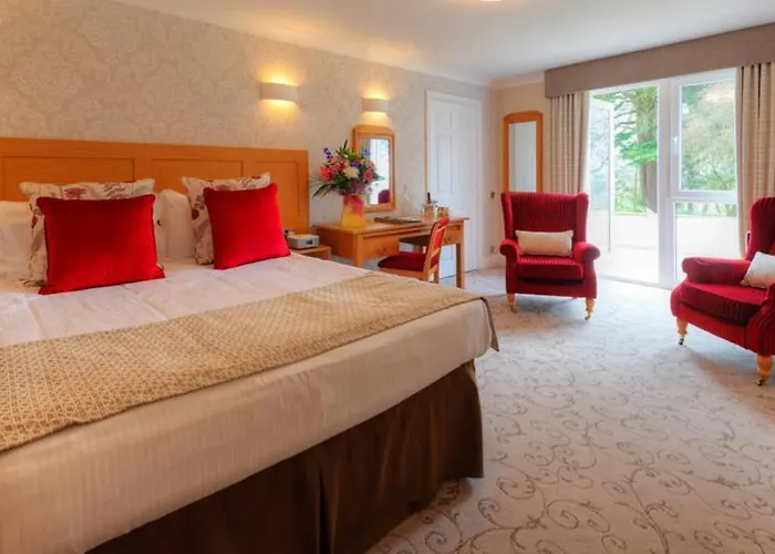 Manor & Garden فندق 4*