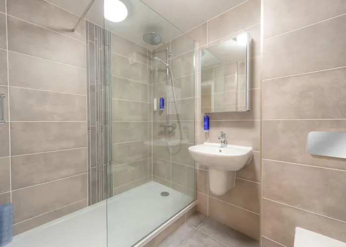 فندق Manor & Garden