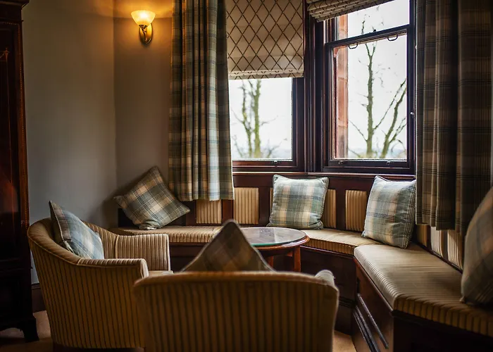 فندق Manor & Garden 4*