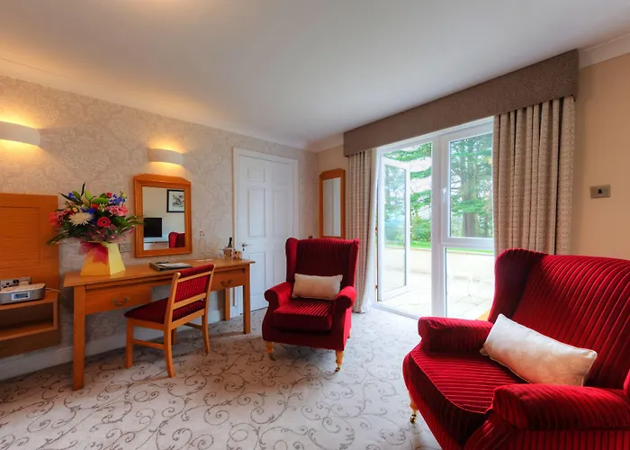 فندق Manor & Garden 4*