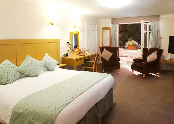 فندق Manor & Garden 4*