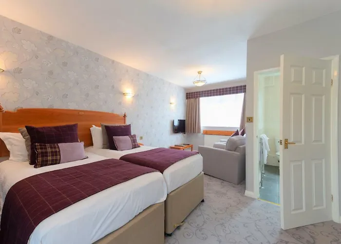 Manor & Garden فندق 4*